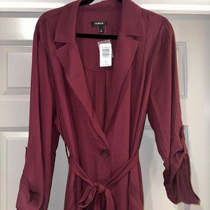 NWT - Gorgeous Slightly Sheer Burgundy Duster Size 18/20 Brand-Torrid